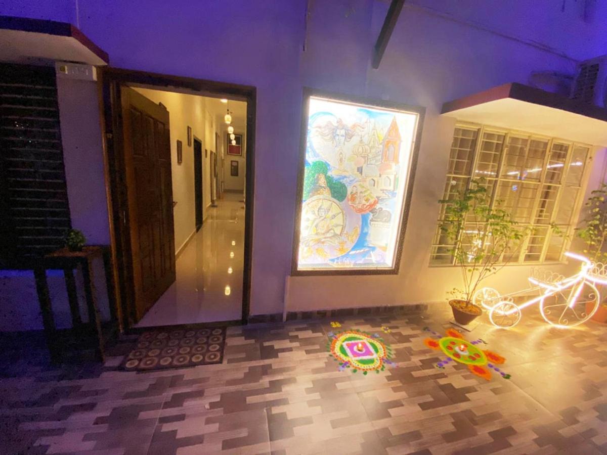 The Sunaina Varanasi Exterior photo